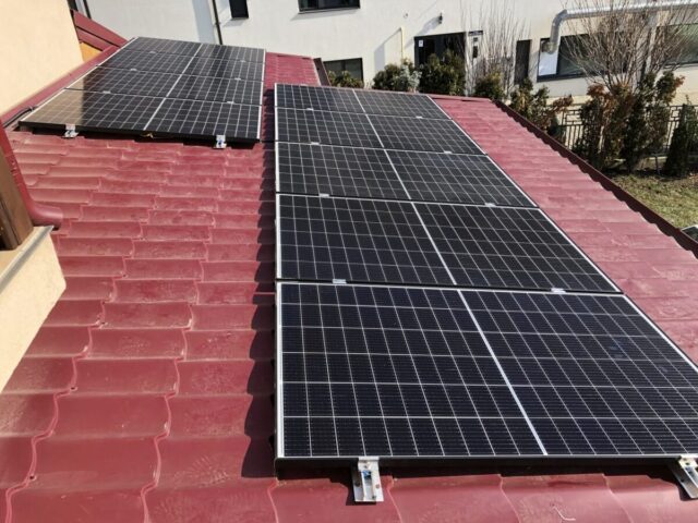 panouri solare pe acoperis